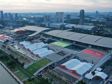 Bienvenidos a visitar la 135ª Feria de Cantón